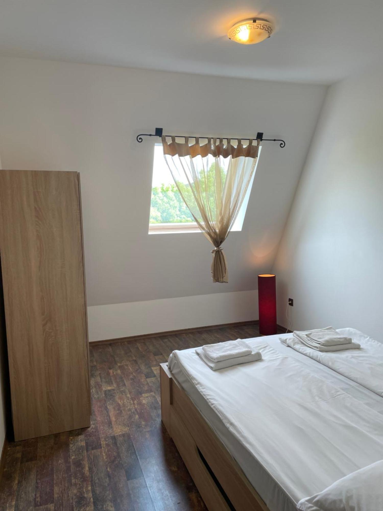 Villa Allegra Kavarna Extérieur photo